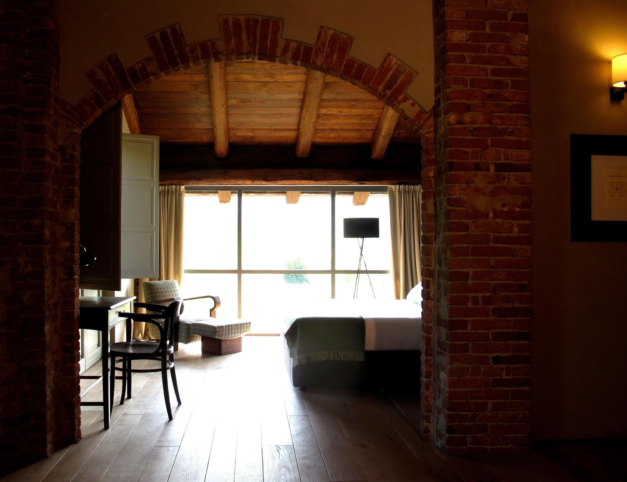 Miaclara Relais Konuk evi Alba  Dış mekan fotoğraf