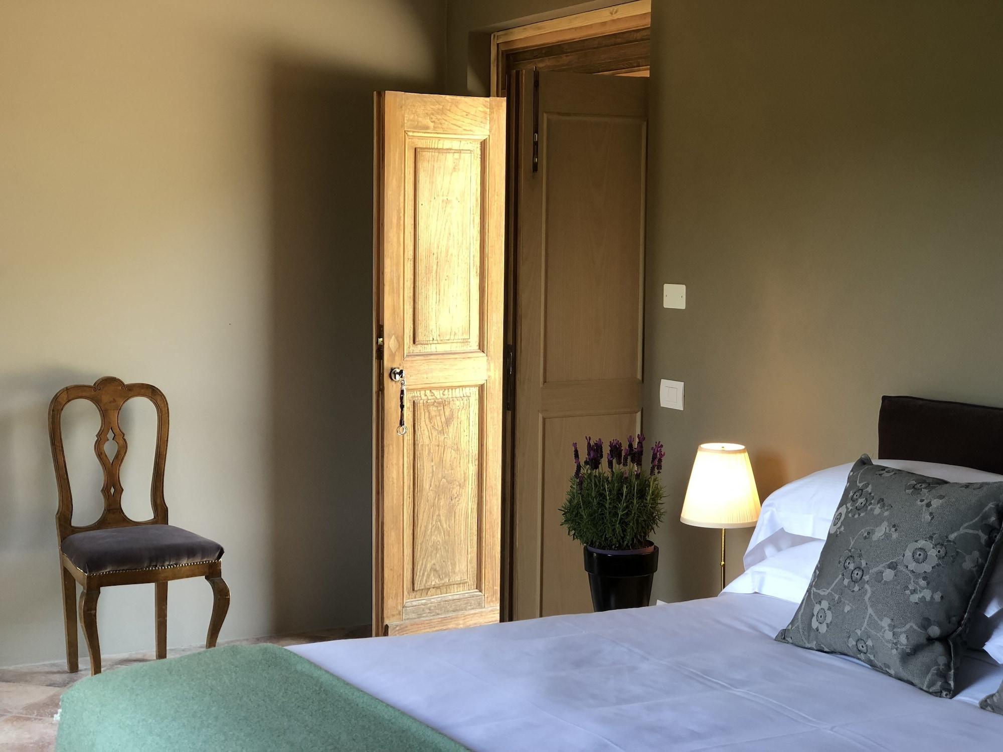 Miaclara Relais Konuk evi Alba  Dış mekan fotoğraf