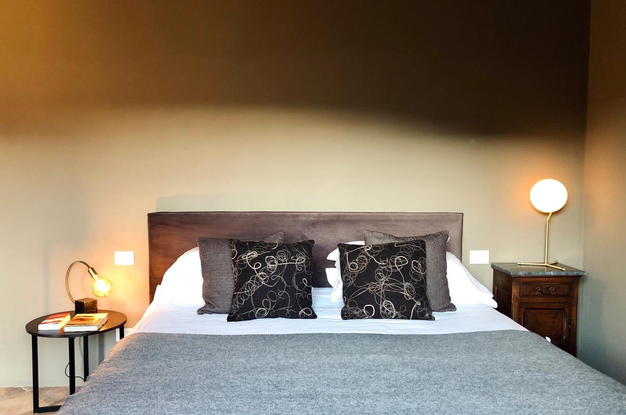 Miaclara Relais Konuk evi Alba  Dış mekan fotoğraf