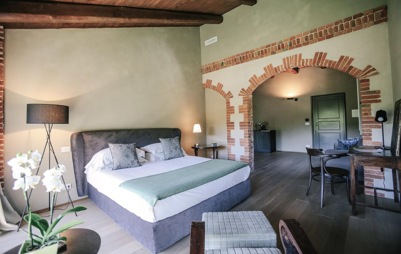 Miaclara Relais Konuk evi Alba  Dış mekan fotoğraf